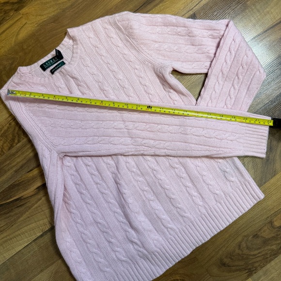 Ralph Lauren woman’s The Iconic Cable-Knit Cashmere Sweater size petite small - Picture 8 of 9